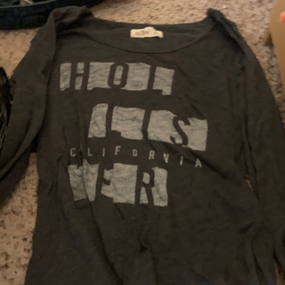 Hollister shirt